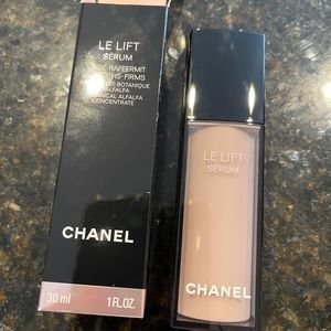 Brand New Chanel Le Lift Serum 1.0 Ounce